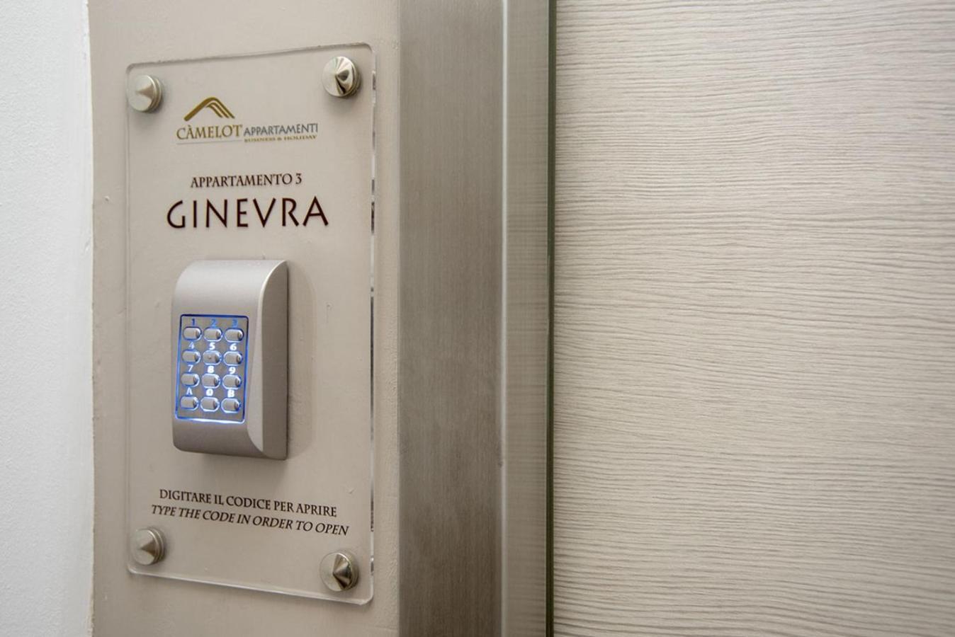 Camelot Appartamenti - Business E Holiday San Martino Buon Albergo Exterior photo
