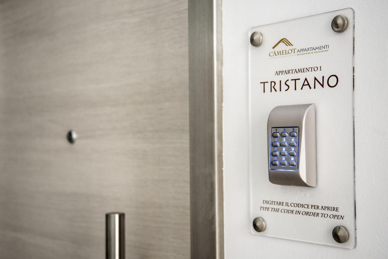 Camelot Appartamenti - Business E Holiday San Martino Buon Albergo Exterior photo